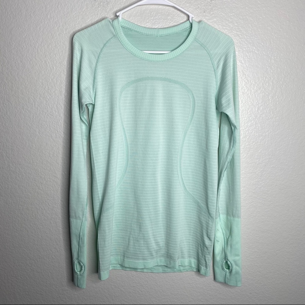 Lululemon Swiftly Tech Long Sleeve Crew Neck Top
